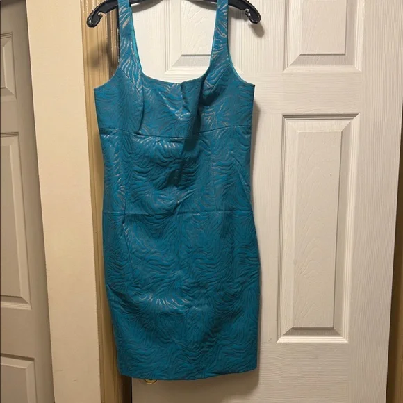 Elegant Teal Sleeveless Dress - Picture 1 of 1